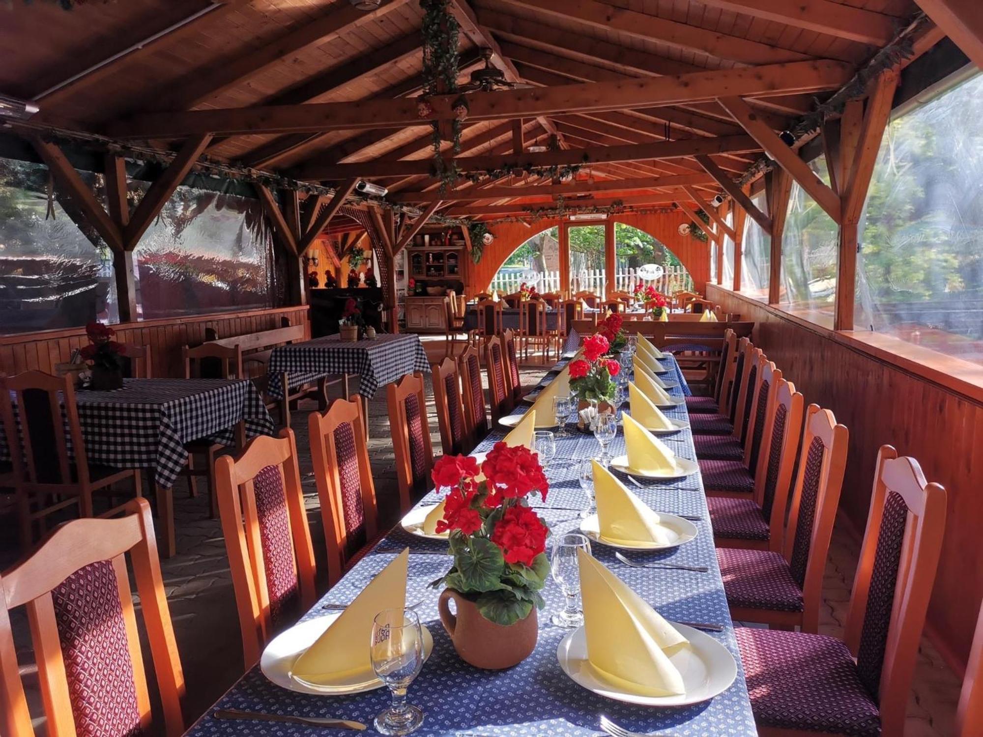 Park Campsite Hedervar